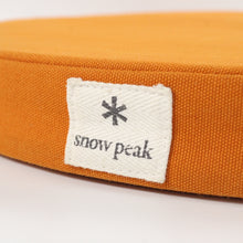 画像をギャラリービューアに読み込む, スノーピーク(snow peak) ラウンジクッション オレンジ TM-096OR