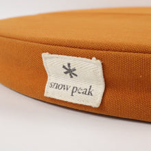 画像をギャラリービューアに読み込む, スノーピーク(snow peak) ラウンジクッション オレンジ TM-096OR