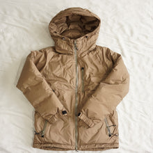 画像をギャラリービューアに読み込む, 入手困難 ナンガ(NANGA) オーロラダウンジャケット サイズM メンズ ダウンジャケット COYOTE 直営店舗・公式サイト限定カラー