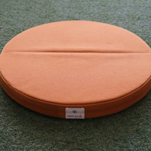 画像をギャラリービューアに読み込む, 美品 スノーピーク(snowpeak) ラウンジクッション TM-096OR フィールドギア グラウンドスタイル お座敷 座布団 二つ折り