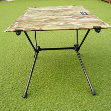 画像をギャラリービューアに読み込む, 美品 
 ヘリノックス【Helinox】 テーブルワンハードトップ テーブル・チェア
 カモ柄