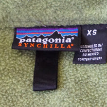 画像をギャラリービューアに読み込む, 美品 
 パタゴニア【patagonia】 フリースプルオーバー ハーフジップ W778F SYNCHILLA その他トップス
 グリーン レディース