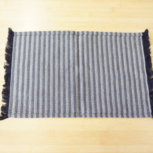画像をギャラリービューアに読み込む, 未使用 スノーピーク(snow peak) Cotton Herringbone Stripe TableMat コットンヘリンボーン ストライプテーブルマット2枚 UO-AC-20AU004NV  Navy ネイビー