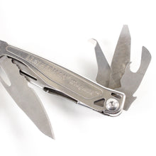 画像をギャラリービューアに読み込む, レザーマン（LEATHERMAN）マルチツール　WINGMAN カラビナ付きレザーケースSET