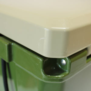 オレゴニアンキャンパー（Oregonian Camper） HYAD　クーラーボックス47QT オリーブ×カーキ