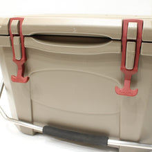 画像をギャラリービューアに読み込む, スノーピーク（snow peak） ハードロッククーラー 20QT [容量19L] UG-301GY 中古
 送料無料