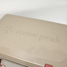 画像をギャラリービューアに読み込む, スノーピーク（snow peak） ハードロッククーラー 40QT [容量38L] UG-302GY 中古
 送料無料