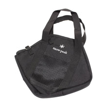 画像をギャラリービューアに読み込む, スノーピーク（snow peak） Pack &amp; Carry Fireplace Mini Pouch　ミニポーチ 焚火台ケース型 PG-AC-21SU802 中古