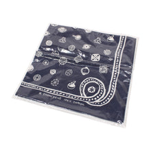 画像をギャラリービューアに読み込む, スノーピーク（snow peak） Cotton SP Dot Bandana　ドットモチーフバンダナ UG-886 中古