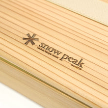画像をギャラリービューアに読み込む, スノーピーク（snow peak） 2017春ノベルティランチボックス　お重 未使用品
 非売品 送料無料