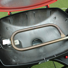 画像をギャラリービューアに読み込む, ウェーバー（Weber） Weber Q 1250ガスグリル＆ポータブルカート #510422JPN RED 中古 美品
 【点火・燃焼確認済】 送料無料