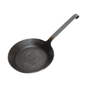 ターク（Turk） クラシックフライパン2号　20cm　ケース付き 中古