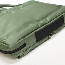 画像をギャラリービューアに読み込む, 美品 
ポーター（PORTER） PX TANKER OPERATOR BAG 13/ブリーフケース 376-26815 ユニセックス セージグリーン
