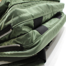 画像をギャラリービューアに読み込む, 美品 
ポーター（PORTER） PX TANKER OFFICER BAG/ショルダーバッグ 376-19809 セージグリーン