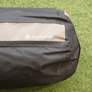 美品  スノーピーク（snowpeak） キャンピングマット2.5W TM-193 寝袋・寝具　インフレーターマット スリーピングマット　エアーマット（A）