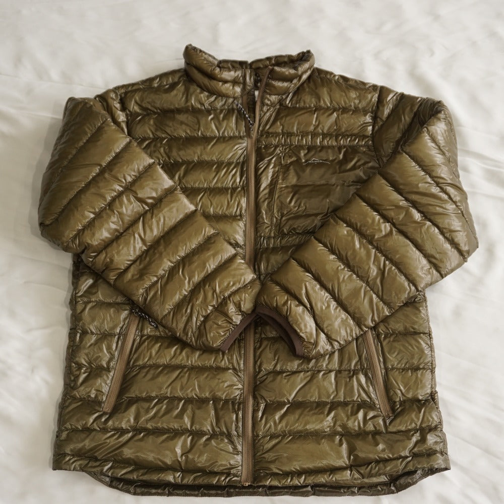 美品  ナンガ（NANGA） ポータブルダウンジャケット メンズ Mサイズ ポケッタブル収納可能　超軽量