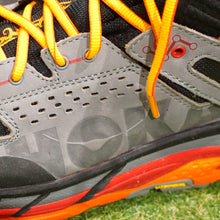 画像をギャラリービューアに読み込む, 新品同様 HOKA ONE ONE　ホカオネオネ　ハイキングブーツ　TOR ULTRA HI WP 1008334 US8.5　JP26.5cm メンズ　オレンジ