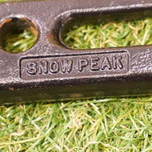 画像をギャラリービューアに読み込む, 美品  スノーピーク（snowpeak） ソリッドステーク40　8本セット＆ペグケース R-104/UG-021 テント・タープアクセサリー
