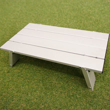 画像をギャラリービューアに読み込む, 美品  アルミローテーブル　ミニ　テーブル・チェア　ソロキャン必携　アルミロールテーブル　コンパクト収納