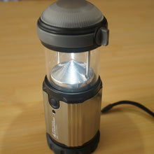 画像をギャラリービューアに読み込む, 【点灯確認済】美品   CAMPING LANTERN CREE X Lamp ライト・ランタン　懐中電灯　単三乾電池使用
