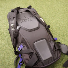 画像をギャラリービューアに読み込む, 美品  アークテリクス（ARC'TERYX） Silo30 リュック・デイパック　バックパック　30L　ブルー
