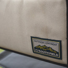 画像をギャラリービューアに読み込む, 美品  サウスフィールド（SOUTHFIELD） サイドテーブル付きチェア 2脚セット　可動式テーブル　フォールディングディレクターズチェア　テーブル・チェア