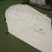画像をギャラリービューアに読み込む, 美品 スノーピーク（snowpeak） ランドステーションLアイボリー TP-821IV 大型タープ　6~8人用　人気商品 [7/28値下げ]