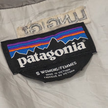画像をギャラリービューアに読み込む, パタゴニア（patagonia） ダウンジャケット 軽量　中綿ジャケット 古着 ブルゾン グレー レディース サイズ/S [5/18値下げ]