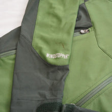 画像をギャラリービューアに読み込む, ザ・ノースフェイス（THE NORTH FACE） マウンテンパーカー FLIGHT SERIES トレイルラン 古着 グリーン メンズ サイズ/M