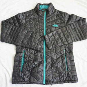 ザ・ノースフェイス（THE NORTH FACE）軽量 ダウンジャケット 軽アウター　ライトダウン　ブルゾン 古着 ブラック レディース