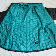 画像をギャラリービューアに読み込む, ザ・ノースフェイス（THE NORTH FACE）軽量 ダウンジャケット 軽アウター　ライトダウン　ブルゾン 古着 ブラック レディース