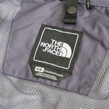 画像をギャラリービューアに読み込む, ザ・ノースフェイス（THE NORTH FACE） マウンテンパーカー HYVENT ブルゾン 古着 パープル レディース サイズ/M