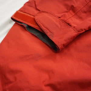 ザ・ノースフェイス【THE NORTH FACE】 マウンテンパーカー HYVENT ブルゾン
 レッド メンズ