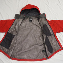 画像をギャラリービューアに読み込む, 美品 ザ・ノースフェイス（THE NORTH FACE） HYVENT　ハイベント　フルジップ　マウンテンパーカー ブルゾン 古着 レッド メンズ サイズ/S