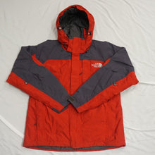 画像をギャラリービューアに読み込む, ザ・ノースフェイス（THE NORTH FACE） マウンテンパーカー SUMMIT  SERIES サミットシリーズ　レインウェア ブルゾン 古着 メンズ サイズ/M [12/22値下げ]