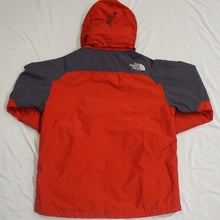 画像をギャラリービューアに読み込む, ザ・ノースフェイス（THE NORTH FACE） マウンテンパーカー SUMMIT  SERIES サミットシリーズ　レインウェア ブルゾン 古着 メンズ サイズ/M [12/22値下げ]