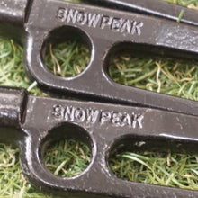 画像をギャラリービューアに読み込む, 美品 スノーピーク（snowpeak） ソリッドステーク20　12本セット R-102 アクセサリ 番　鍛造ペグ　ソリステ20