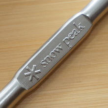 画像をギャラリービューアに読み込む, 美品 スノーピーク（snowpeak） IGTレールジョイントハンガーセット CK-128 グリルシステム　アイアングリルテーブルオプション タオル・調理器具掛け