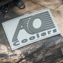 画像をギャラリービューアに読み込む, 美品 エーオークーラー（AO Coolers） AOCOOLERS　24パック ソフトクーラー バッグ＆コンテナー　クーラー・保温　ソロ〜３人程度
