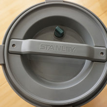 画像をギャラリービューアに読み込む, スタンレー（STANLEY） ウォータージャグ　3.8ℓ キッチンツール　水分補給　保冷