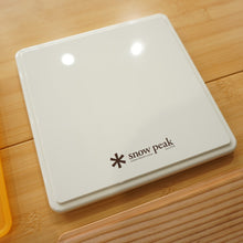 画像をギャラリービューアに読み込む, 未使用 スノーピーク（snowpeak）木製 弁当箱 保冷 2017春の野遊びキャンペーン テーブルウェア　ランチボックス