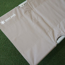 画像をギャラリービューアに読み込む, 新品同様 スノーピーク（snowpeak） コットハイテンション座面保護カバー付き BD-030/030C スリーピングギア コット　ベッド　アウトドア