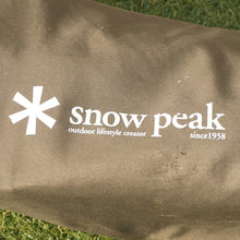 画像をギャラリービューアに読み込む, 美品 スノーピーク（snowpeak） ローチェア30カーキ LV-091KH テーブル・チェア　アウトドアチェア カーキ　定番人気商品 [12/2値下げ]