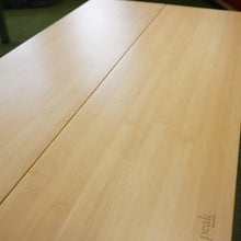 画像をギャラリービューアに読み込む, 美品 スノーピーク（snowpeak） ワンアクションローテーブル竹 LV-100T テーブル・チェア　人気のロースタイル　竹集成材　アウトドアテーブル [送料無料] [10/13値下げ]