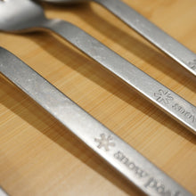 画像をギャラリービューアに読み込む, 美品 スノーピーク（snowpeak） ワッパー武器Ⅱ　3色セット SCT-002 テーブルウェア パープル/グレー/グリーン　チタン製　カトラリー　スプーン　フォーク [送料無料]