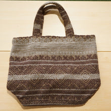 画像をギャラリービューアに読み込む, 美品 スノーピーク（snowpeak）Shetland Cotton JQ Tote Bag シェットランドウール ジャガード UO-AC-20AU008 ブラウン　トートバック　天然素材 [送料無料]