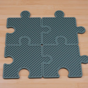 ユニフレーム（UNIFLAME） シリコンパズルシート テーブルウェア カーキグリーン　鍋敷　シート　コースター　耐熱温度約220℃ [送料無料]