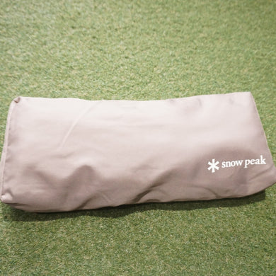 美品 スノーピーク（snowpeak） ローチェアクッションプラス UG-410 テーブル・チェア　ヘッドレスト　腰当て　まくら　クッション [送料無料]