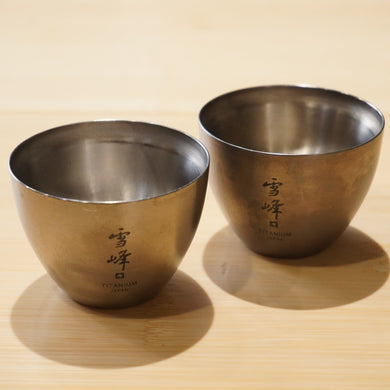 美品 スノーピーク（snowpeak） お猪口Titanium 2個セット TW-020 テーブルウェア　チタン製　日本酒　雪峰　デュオキャンプ [送料無料] [12/2値下げ]