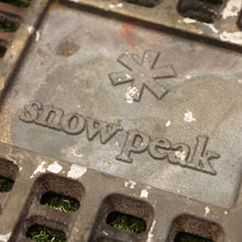 画像をギャラリービューアに読み込む, スノーピーク（snow peak） 炭床Pro.M ST-033S 焚火台・バーナー 焚火台用　Mサイズ　焚火台Lにも最適 [送料無料]